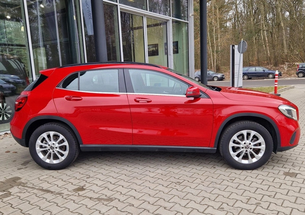 Mercedes-Benz GLA cena 126900 przebieg: 56749, rok produkcji 2019 z Łobżenica małe 121